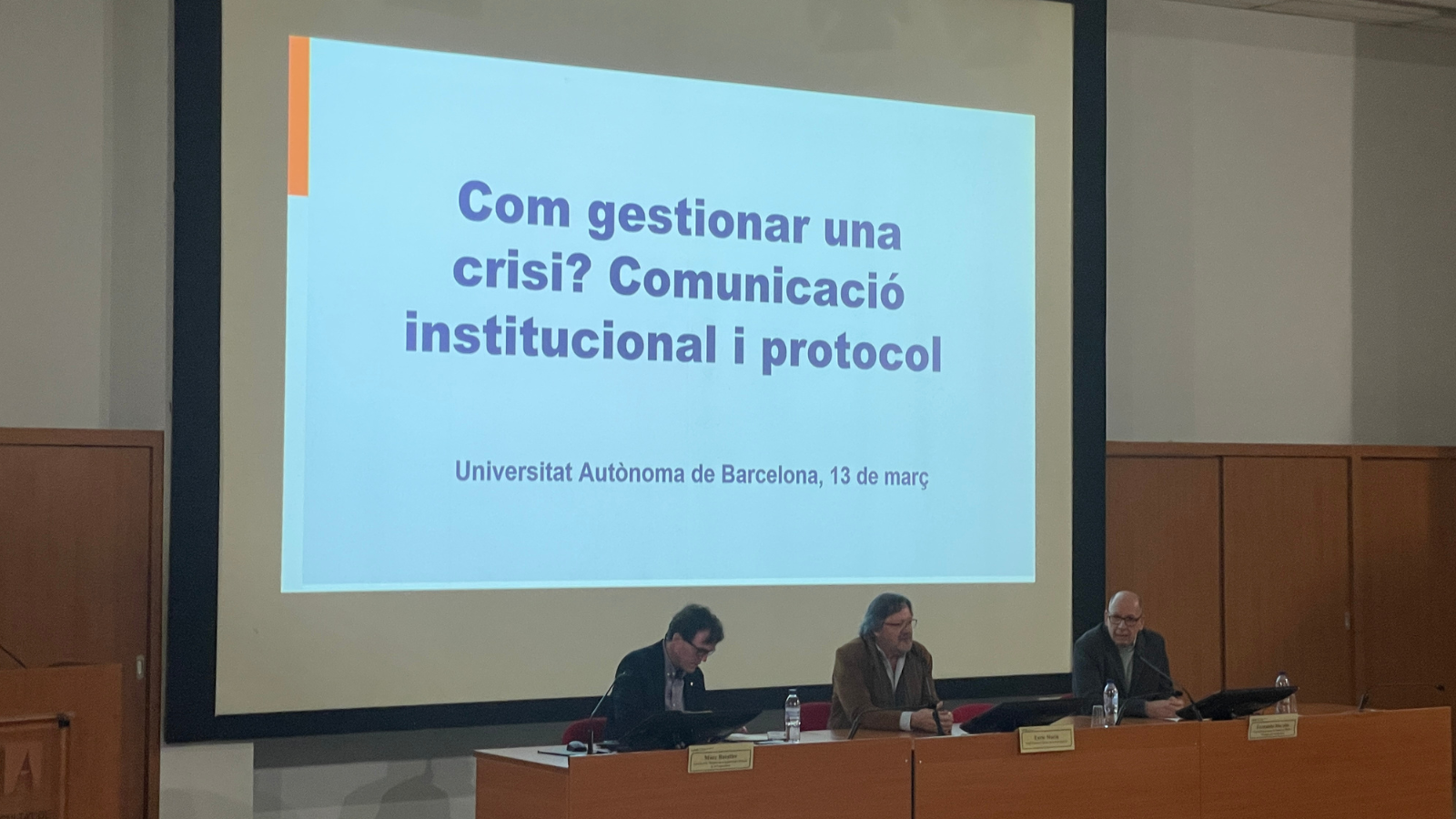 Marc Bataller at the conference How to manage a crisis? Institutional communication and protocol